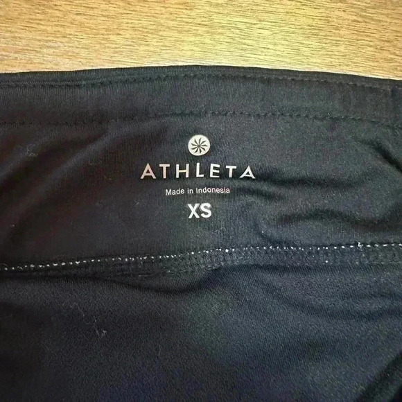 Athleta running shorts - Picture 8 of 9